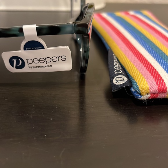 Peepers blue light blocking glasses - Picture 4 of 7